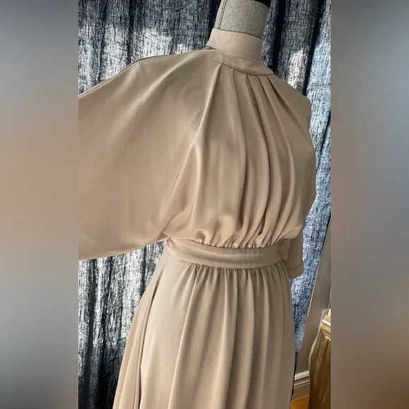 Beautiful, sexy and feminine vintage Lorraine Beauchamp cocktail/evening dress - Picture 9 of 16